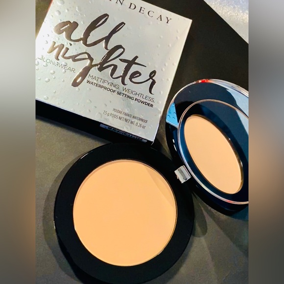 Urban Decay Cosmetics All Nighter Face Bundle (New) - Picture 6 of 12